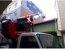Saray'da dış cephe mantolama işimiz sepetli vinç ile