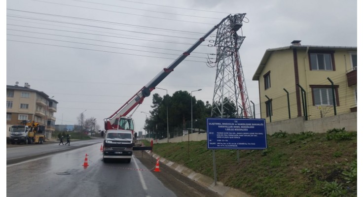 30 metre sepet ile elektrik direği montajı Çerkezköy-Velimeşe-Veliköy-Saray-Vize