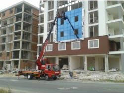 Kapaklı da sepetli vinç ile cam montajımız