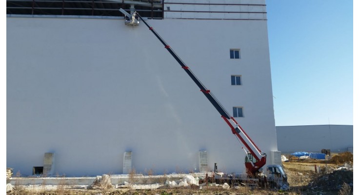 velimeşe avrupa serbest bölge de cephe paneli montajımız 30 mt sepetli vinç ile