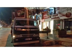 reklam folyo uygulamamız sepetli  vinç ile Çerkezköy