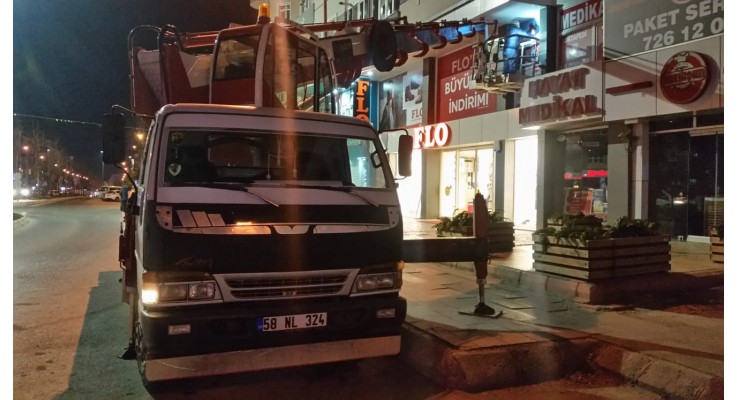 reklam folyo uygulamamız sepetli  vinç ile Çerkezköy