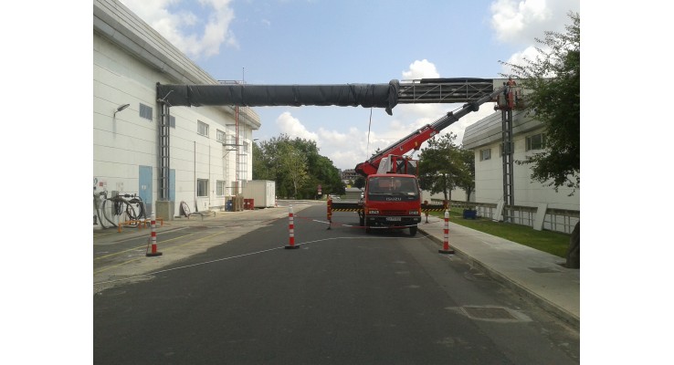 Saray da sepetli vinç ile çelik konstrüksüyon montajımız